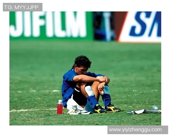 足球界感情专一的球星揭秘：他们如何平衡爱情与事业的双重挑战